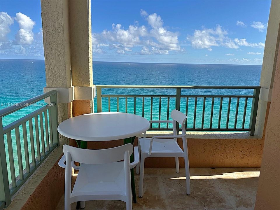 For Rent: $6,500 (3 beds, 2 baths, 1540 Square Feet)