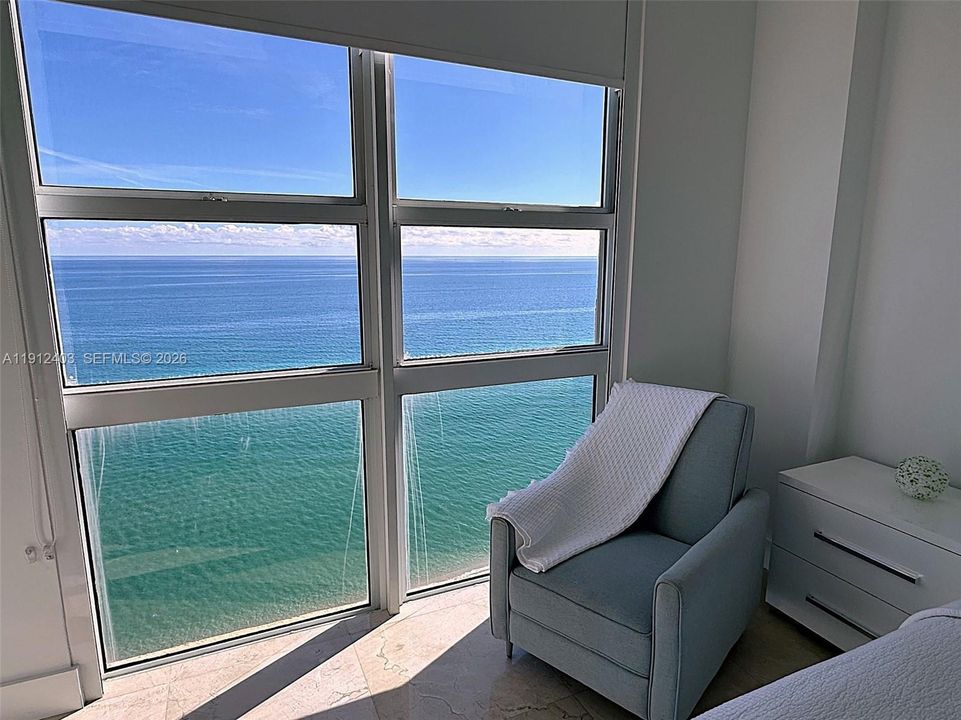 Double sinks, shower