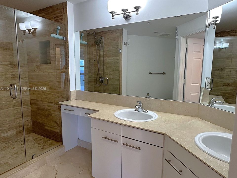 For Rent: $6,500 (3 beds, 2 baths, 1540 Square Feet)