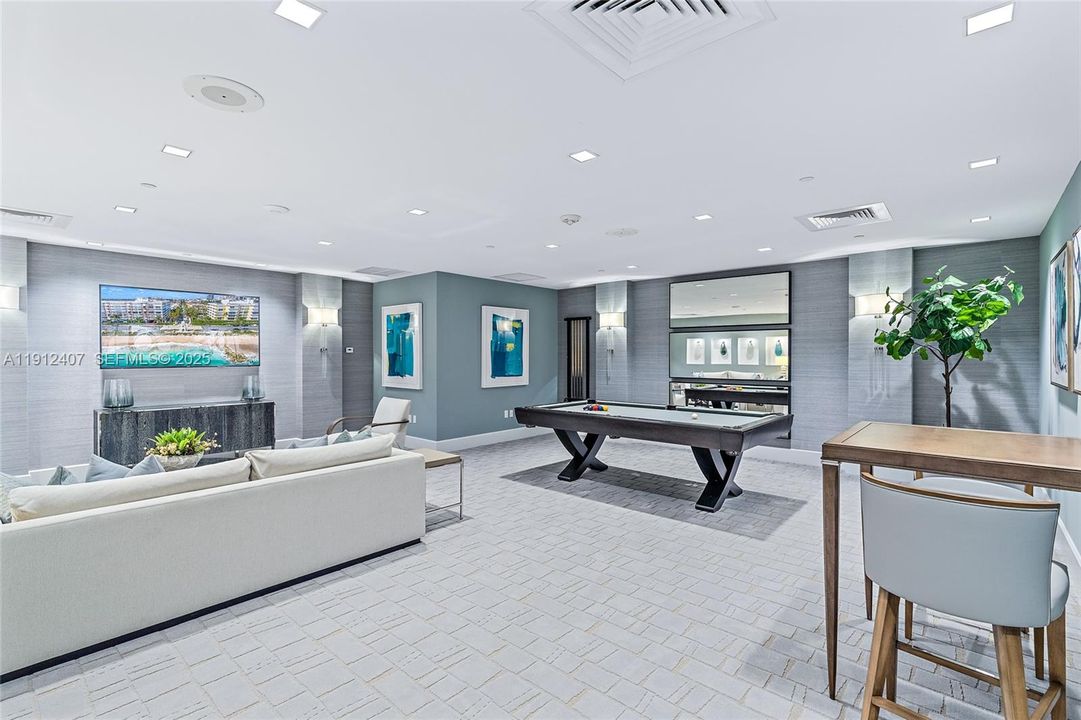 For Sale: $3,500,000 (3 beds, 3 baths, 3282 Square Feet)