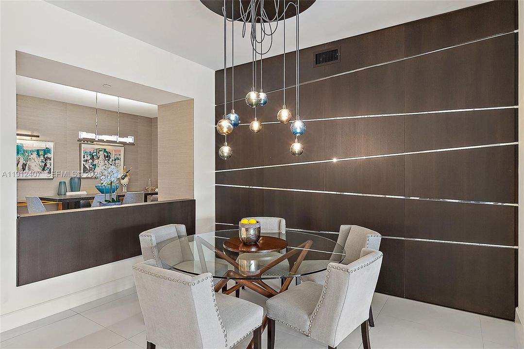 For Sale: $3,500,000 (3 beds, 3 baths, 3282 Square Feet)