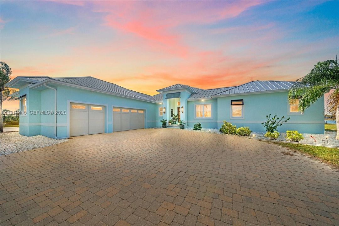 For Sale: $1,880,000 (4 beds, 4 baths, 0 Square Feet)