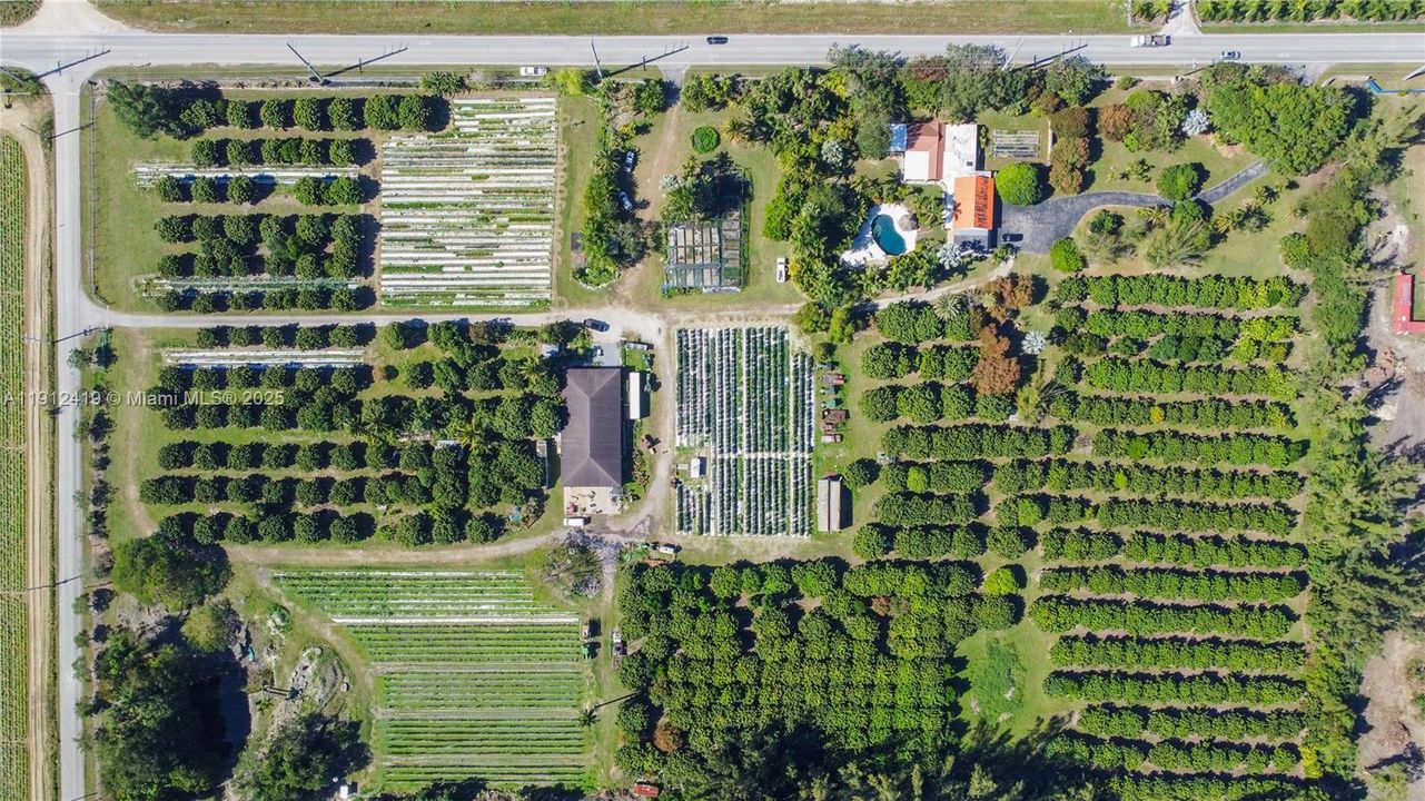 На продажу: $6,900,000 (0 спален, 0 ванн, 0 Квадратных фут)