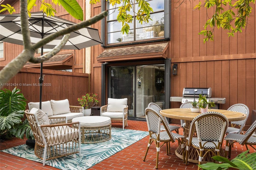 На продажу: $515,000 (3 спален, 2 ванн, 1575 Квадратных фут)