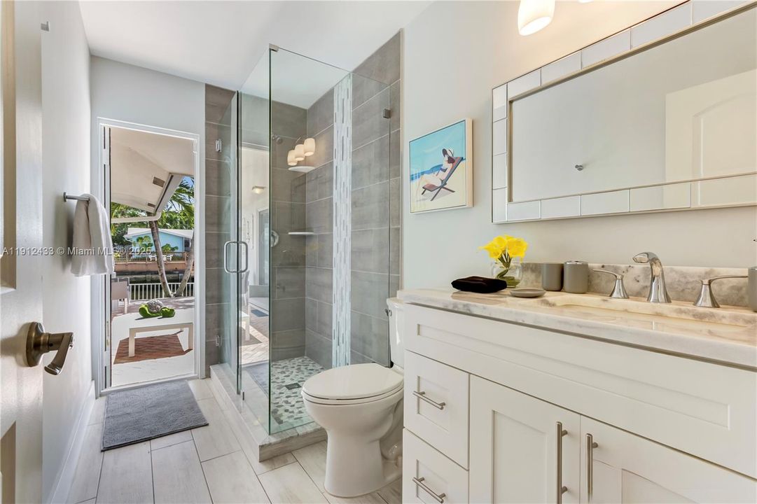 For Sale: $1,150,000 (4 beds, 3 baths, 1844 Square Feet)