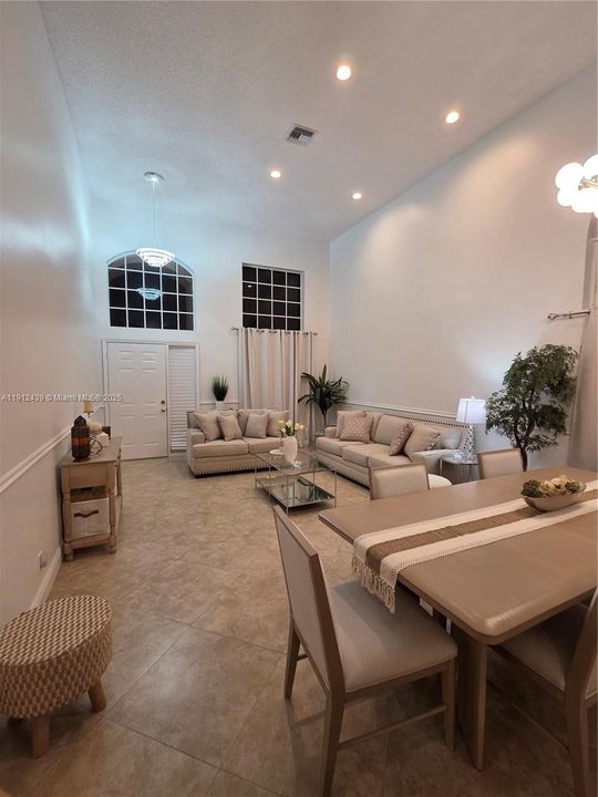 На продажу: $665,000 (4 спален, 3 ванн, 2110 Квадратных фут)