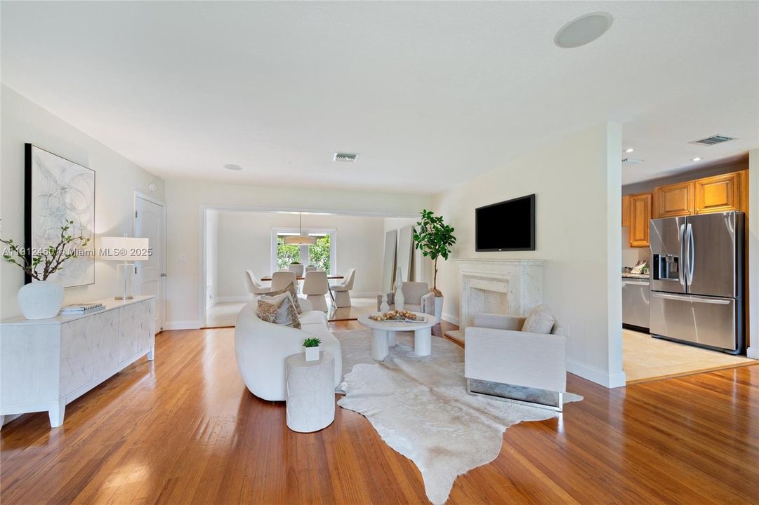 Active With Contract: $1,545,000 (3 beds, 2 baths, 2056 Square Feet)