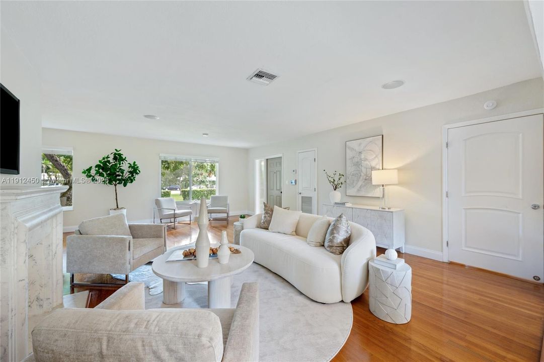 Active With Contract: $1,545,000 (3 beds, 2 baths, 2056 Square Feet)