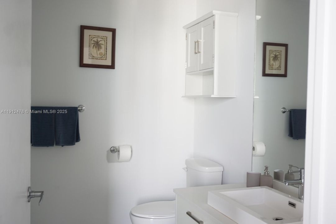 Recently Rented: $2,550 (1 beds, 1 baths, 446 Square Feet)