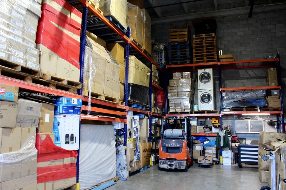 待售: $690,000 (0 贝兹, 0 浴室, 0 平方英尺)