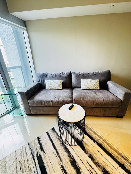 En Venta: $459,900 (0 camas, 1 baños, 598 Pies cuadrados)