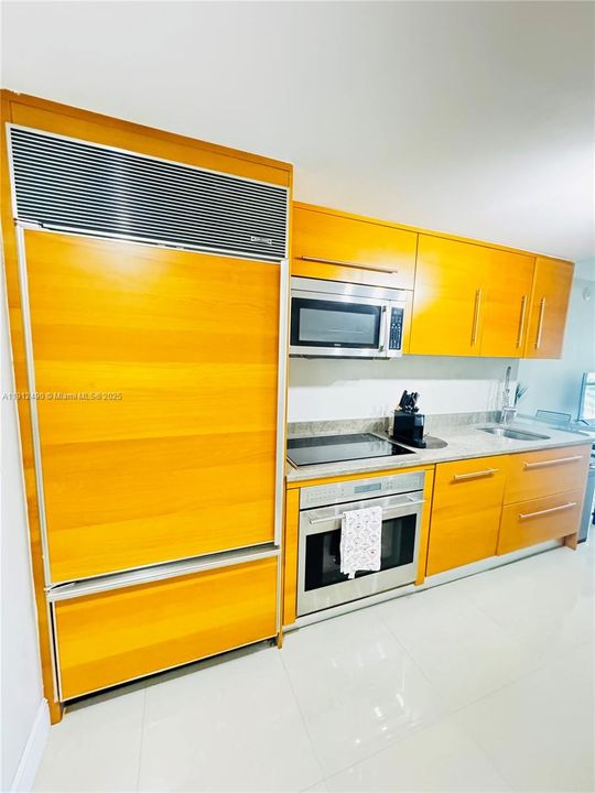 En Venta: $459,900 (0 camas, 1 baños, 598 Pies cuadrados)