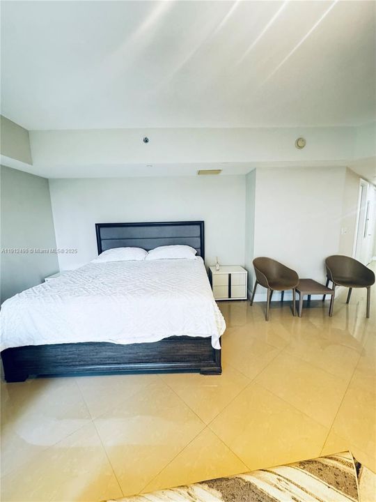 En Venta: $459,900 (0 camas, 1 baños, 598 Pies cuadrados)