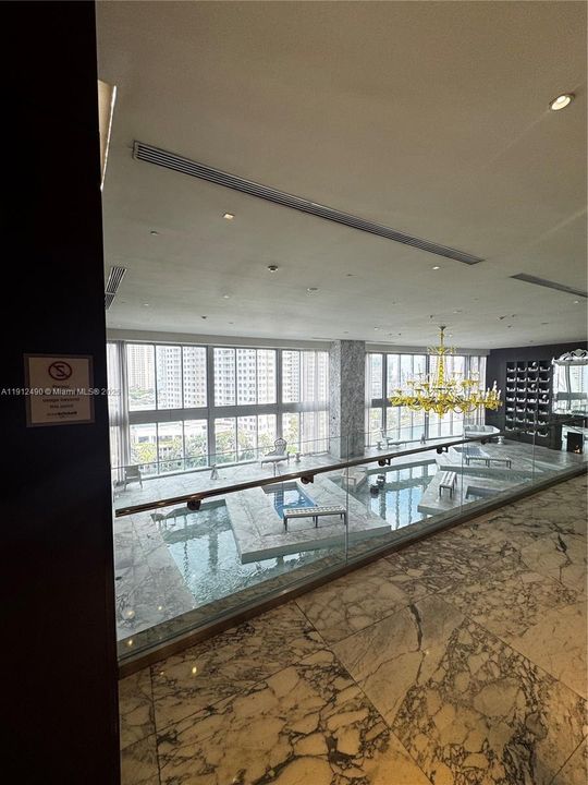 En Venta: $459,900 (0 camas, 1 baños, 598 Pies cuadrados)