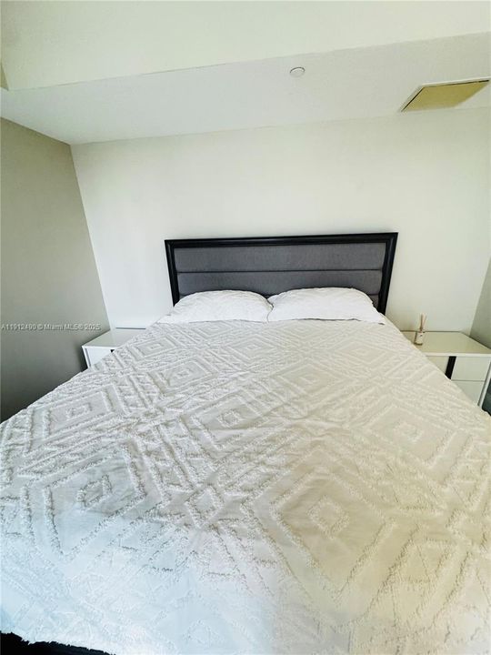 En Venta: $459,900 (0 camas, 1 baños, 598 Pies cuadrados)