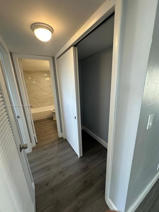 На продажу: $219,000 (2 спален, 2 ванн, 918 Квадратных фут)