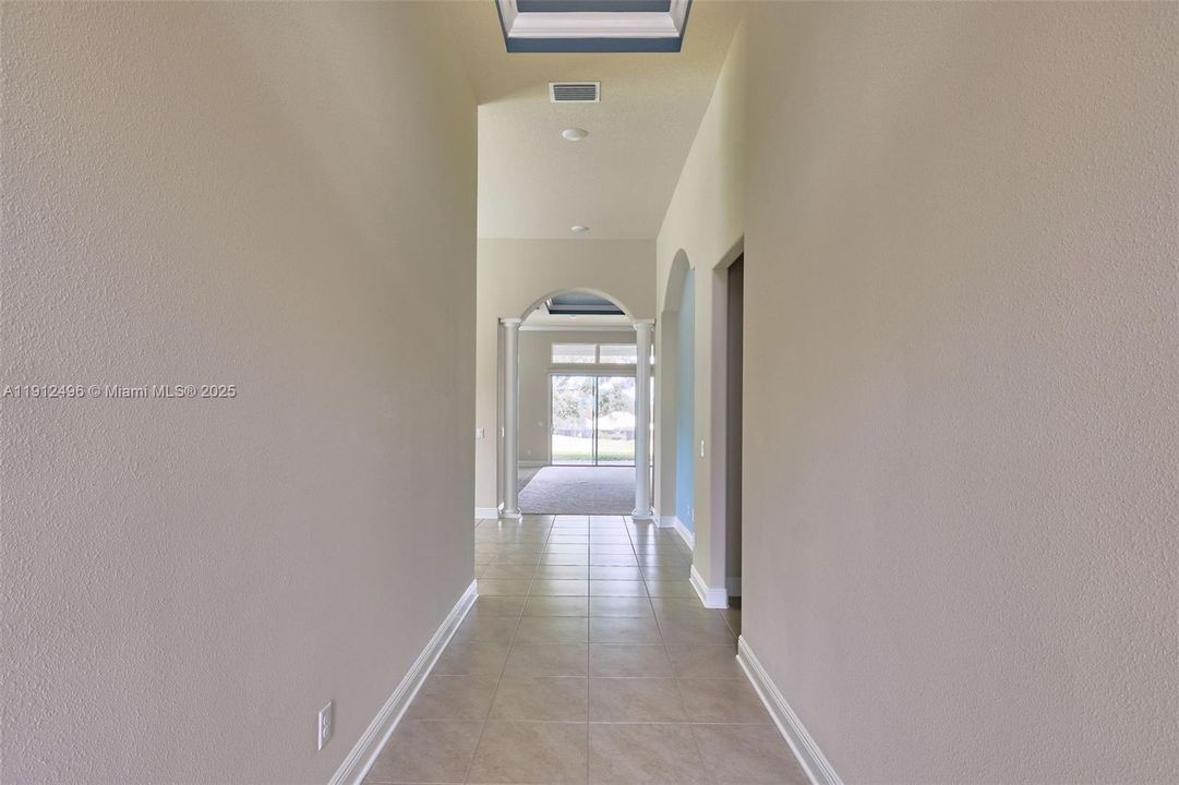 待售: $699,998 (3 贝兹, 2 浴室, 0 平方英尺)