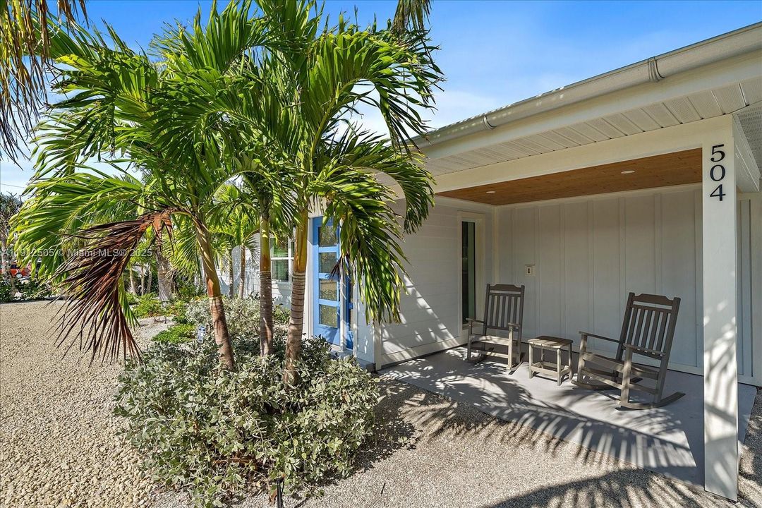 На продажу: $2,450,000 (3 спален, 3 ванн, 1779 Квадратных фут)