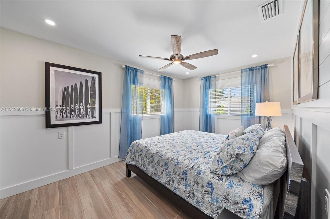 На продажу: $2,450,000 (3 спален, 3 ванн, 1779 Квадратных фут)