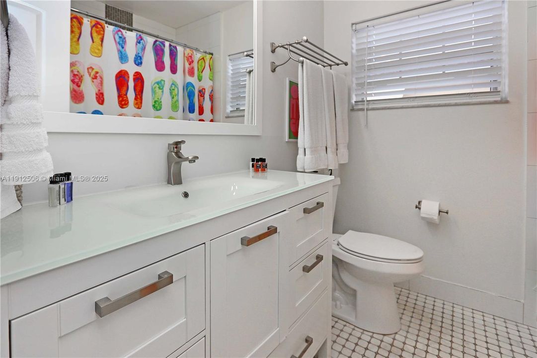 待售: $849,000 (3 贝兹, 2 浴室, 1500 平方英尺)