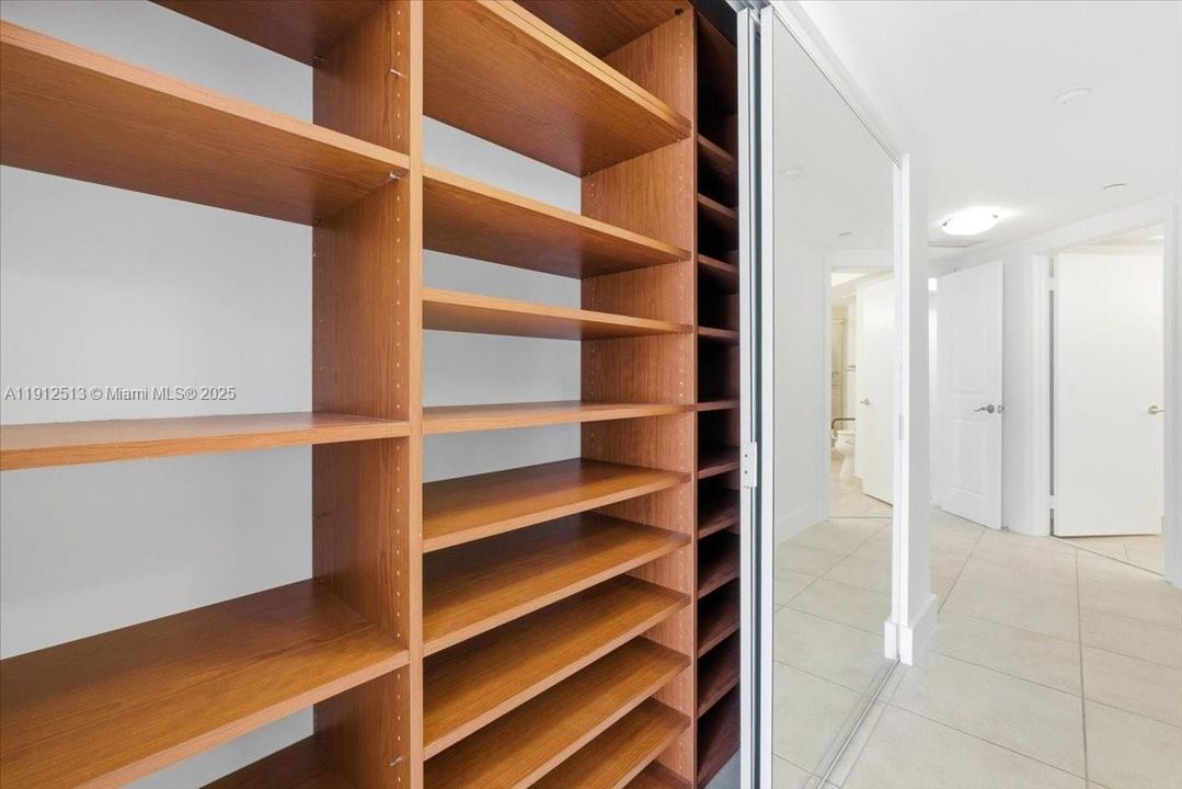 primary bedroom walk in closet