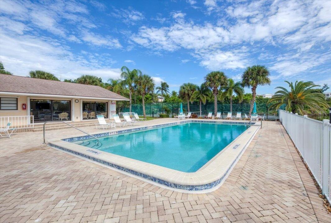 Community pool