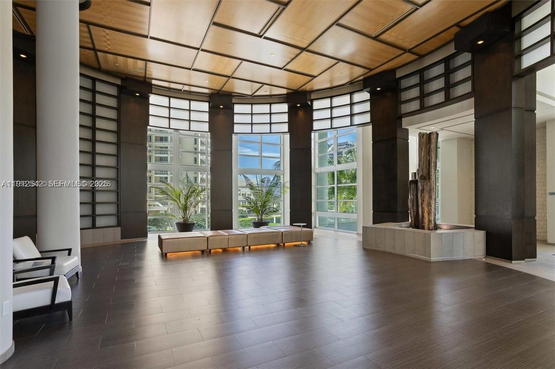 待售: $1,825,000 (2 贝兹, 2 浴室, 1572 平方英尺)