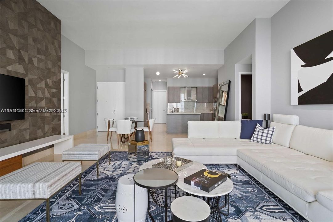 待售: $1,825,000 (2 贝兹, 2 浴室, 1572 平方英尺)