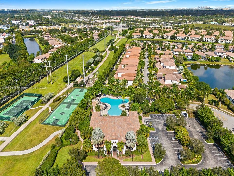 待售: $1,039,000 (4 贝兹, 3 浴室, 2480 平方英尺)