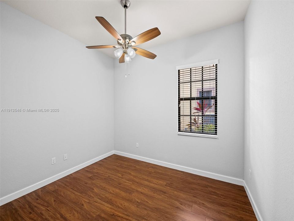 待售: $1,039,000 (4 贝兹, 3 浴室, 2480 平方英尺)