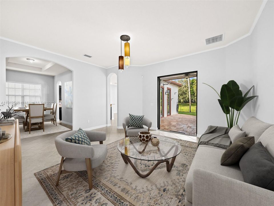 待售: $1,039,000 (4 贝兹, 3 浴室, 2480 平方英尺)