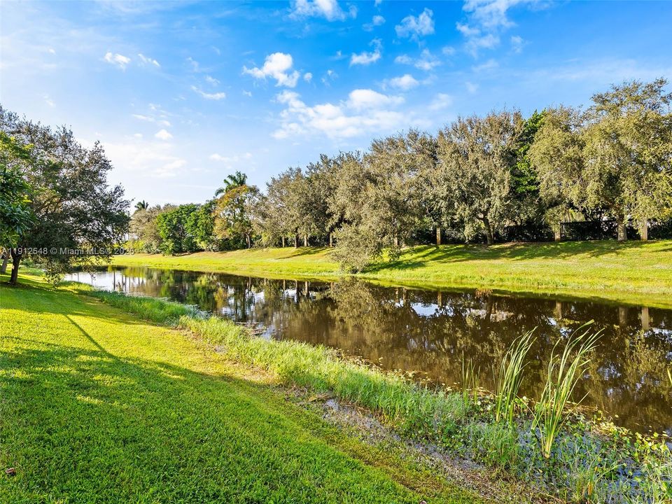 待售: $1,039,000 (4 贝兹, 3 浴室, 2480 平方英尺)