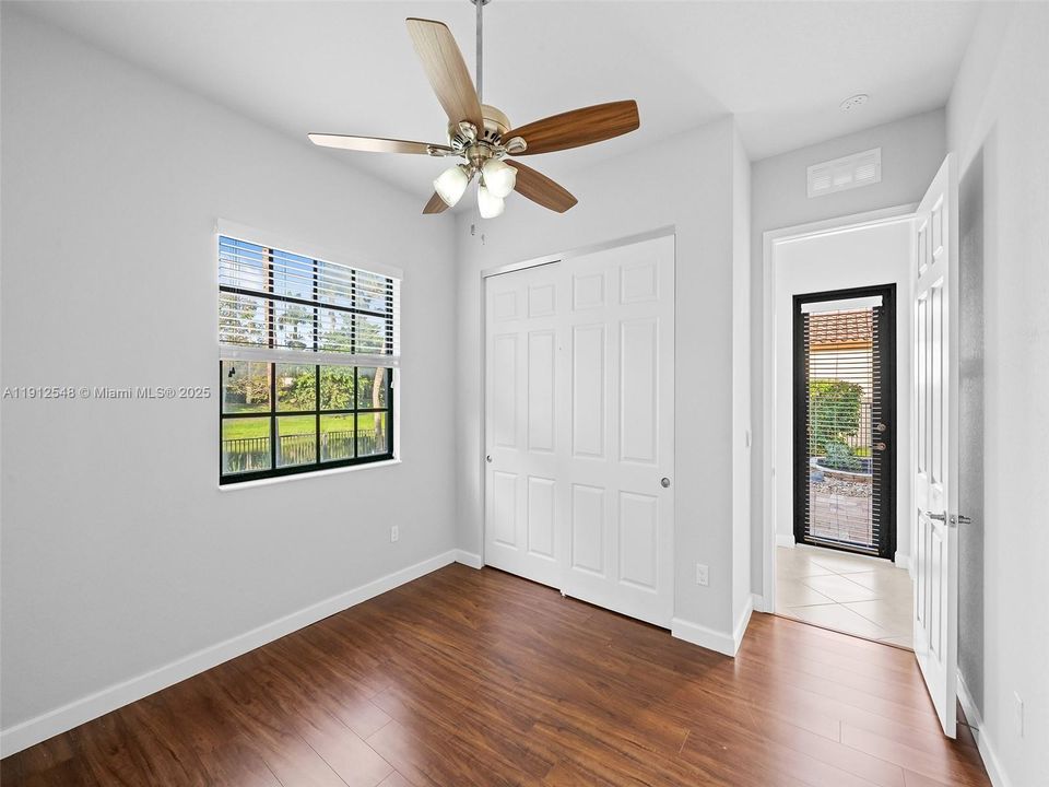 待售: $1,039,000 (4 贝兹, 3 浴室, 2480 平方英尺)