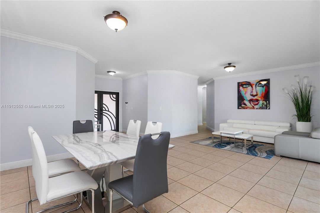 For Sale: $875,000 (4 beds, 2 baths, 1888 Square Feet)