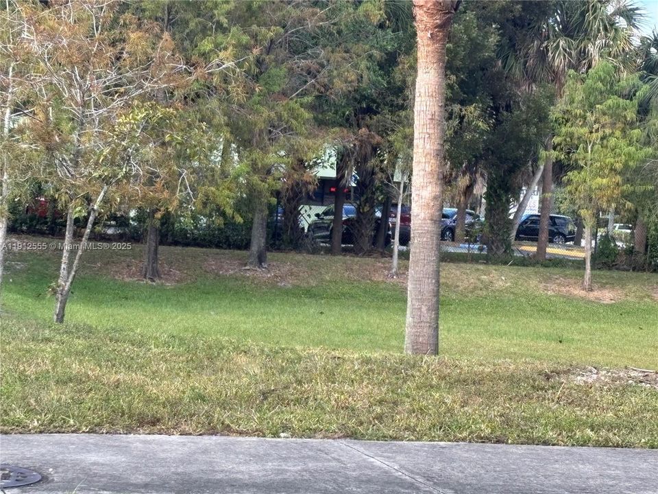 待售: $499,000 (0 贝兹, 0 浴室, 1699 平方英尺)