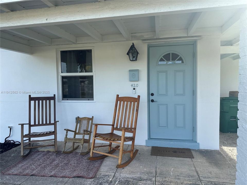 最近租的: $2,500 (2 贝兹, 1 浴室, 816 平方英尺)