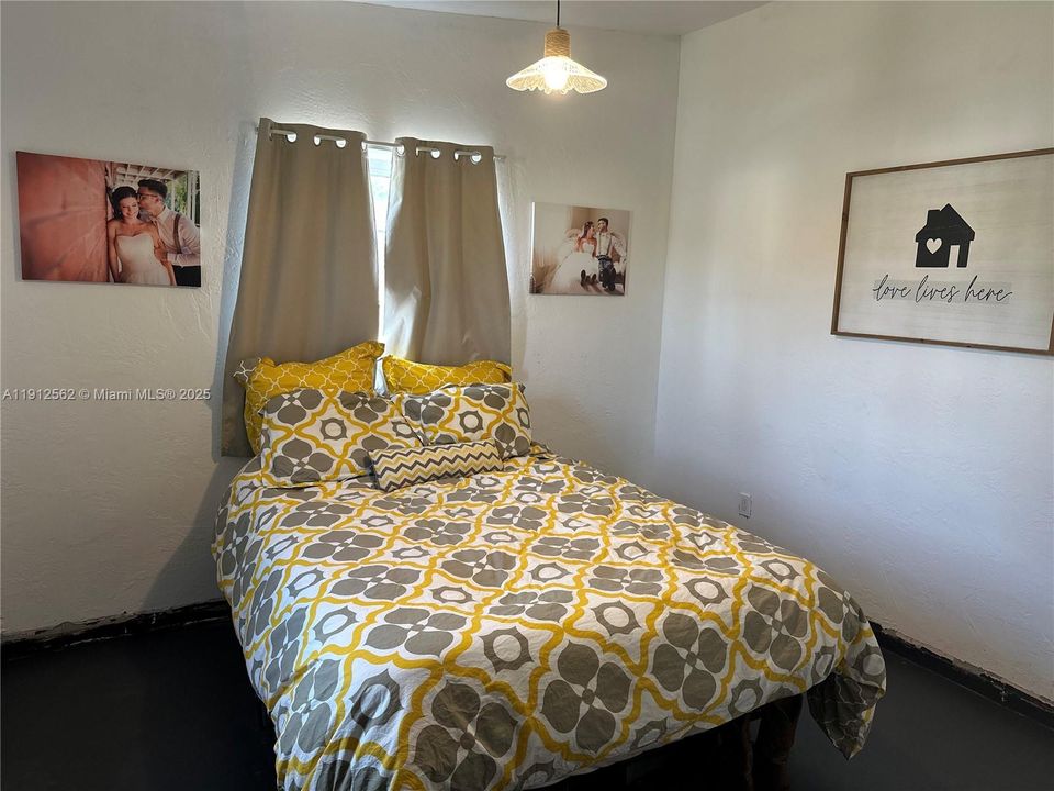 最近租的: $2,500 (2 贝兹, 1 浴室, 816 平方英尺)