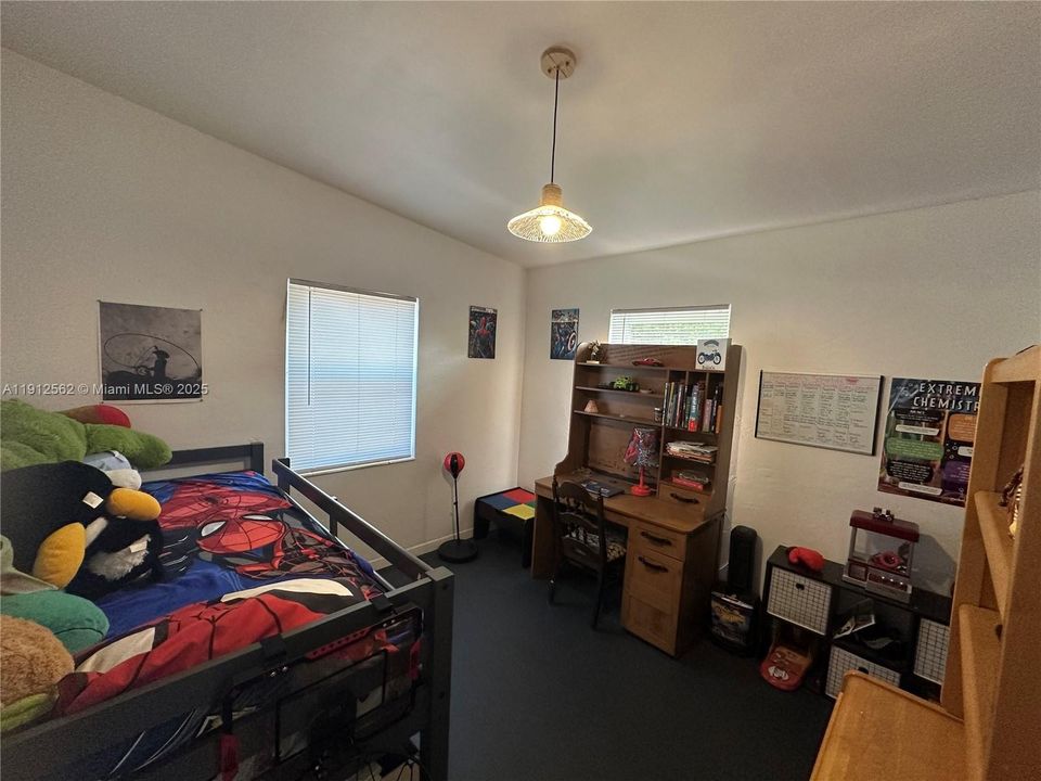 最近租的: $2,500 (2 贝兹, 1 浴室, 816 平方英尺)