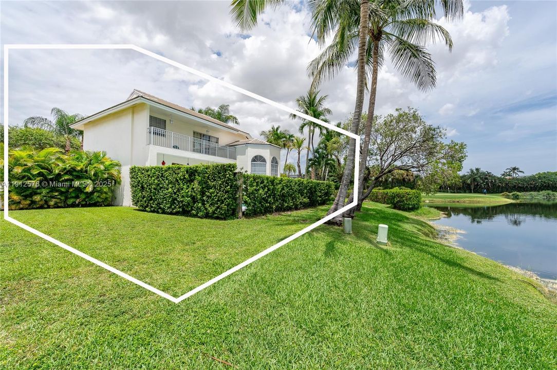 For Rent: $6,590 (4 beds, 2 baths, 2675 Square Feet)