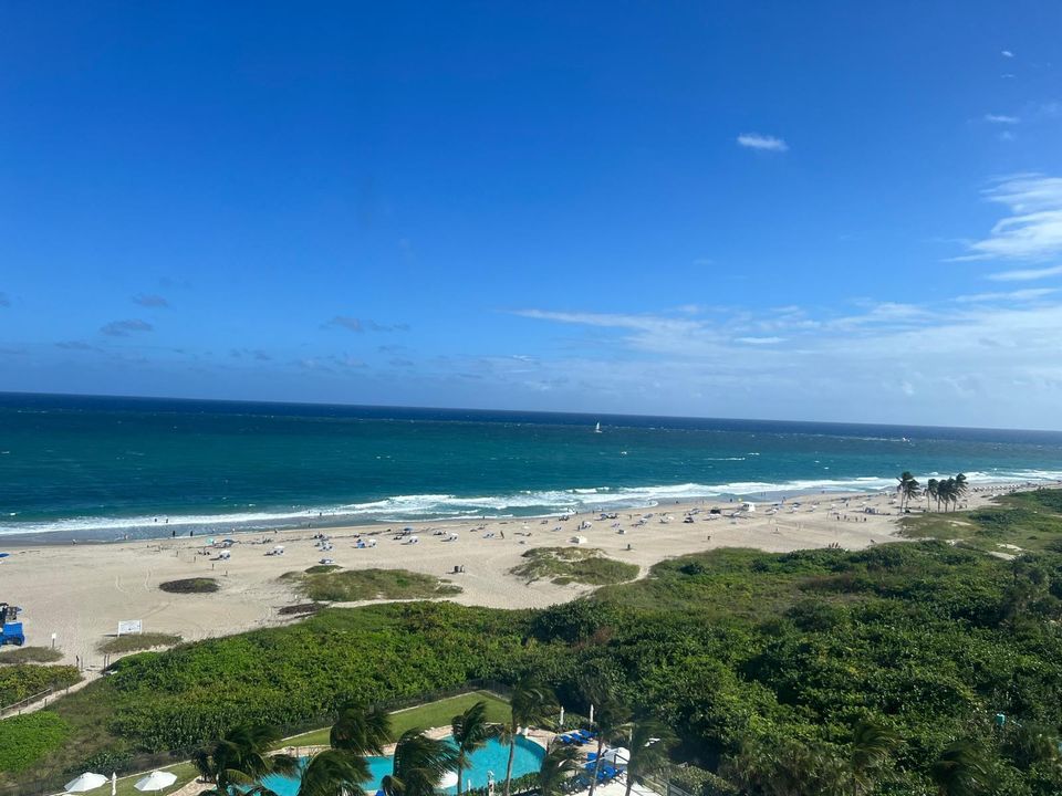 2700 ocean