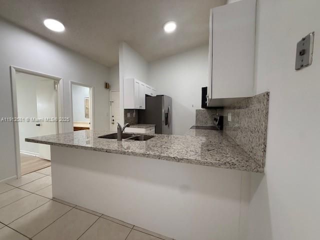 Activo con contrato: $2,500 (2 camas, 2 baños, 926 Pies cuadrados)