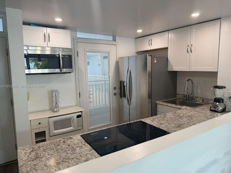 En Venta: $320,000 (1 camas, 1 baños, 700 Pies cuadrados)