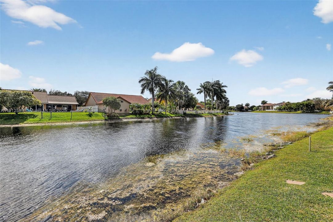 待售: $849,000 (3 贝兹, 3 浴室, 2281 平方英尺)