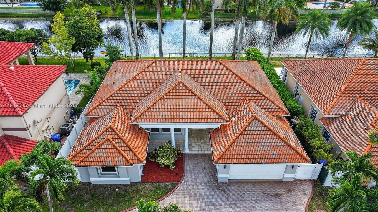 待售: $849,000 (3 贝兹, 3 浴室, 2281 平方英尺)