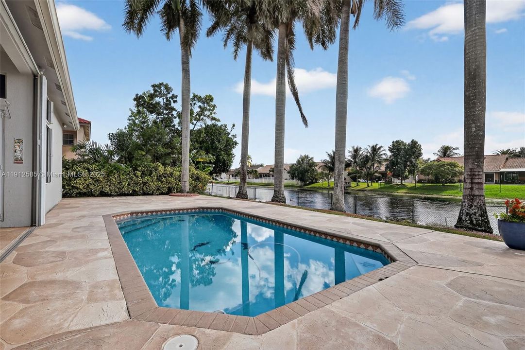 待售: $849,000 (3 贝兹, 3 浴室, 2281 平方英尺)