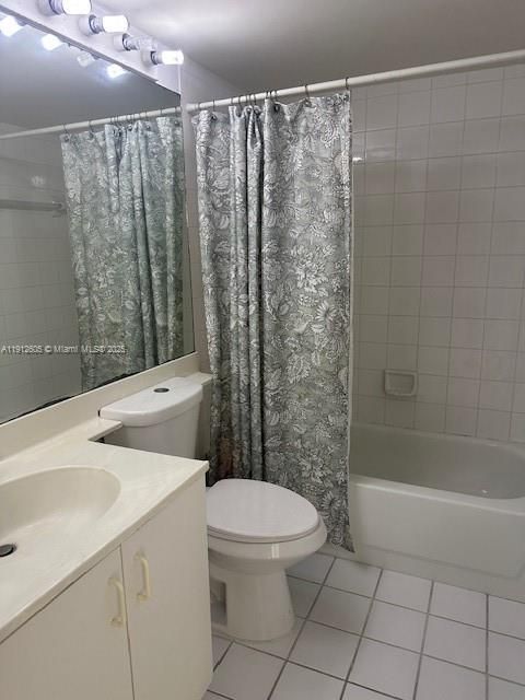 Activo con contrato: $1,750 (2 camas, 2 baños, 1070 Pies cuadrados)