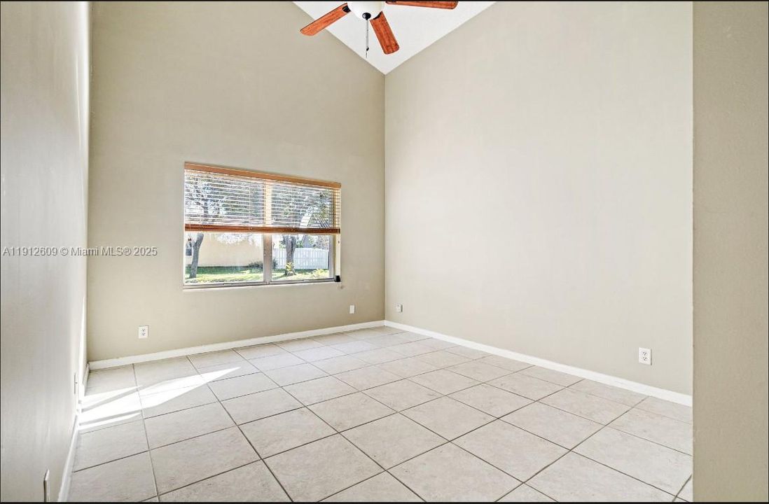 For Sale: $850,000 (4 beds, 2 baths, 2839 Square Feet)