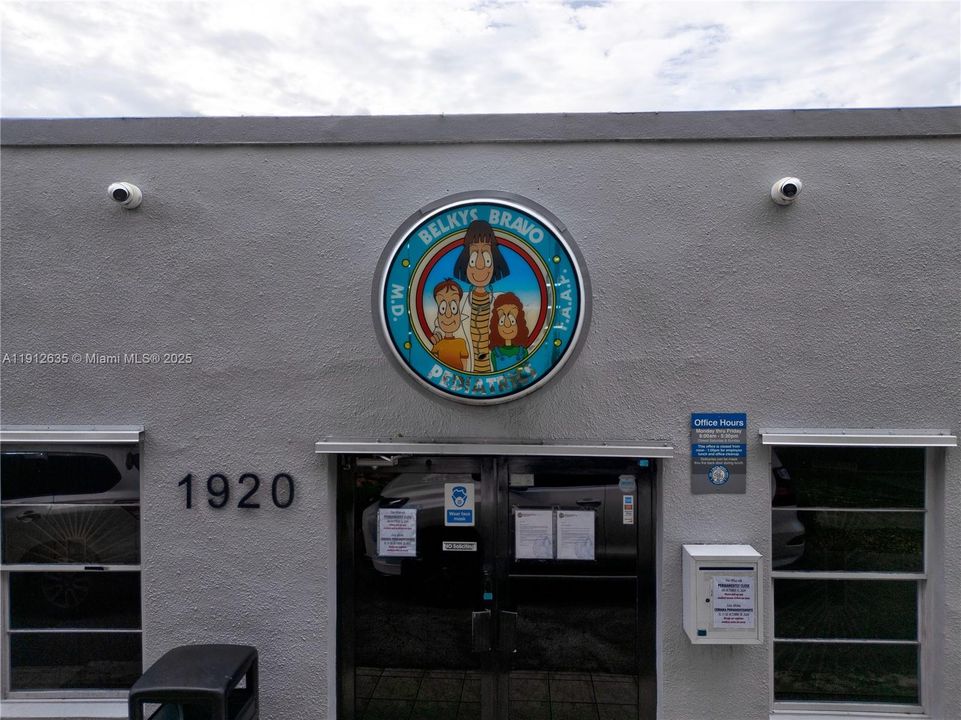 出租: $16,800 (0 贝兹, 0 浴室, 0 平方英尺)