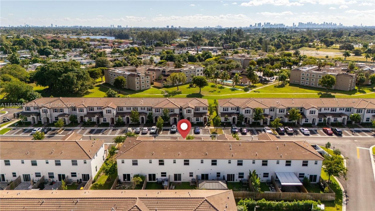 For Rent: $3,250 (3 beds, 2 baths, 1483 Square Feet)