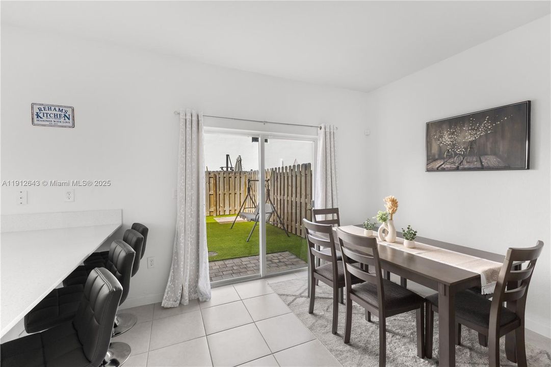 For Rent: $3,250 (3 beds, 2 baths, 1483 Square Feet)